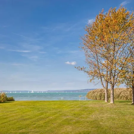 In Szantod/balaton 38646 Apartment
